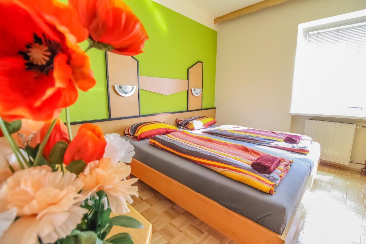 Apartamento Queen Studio 3p Bs Viena
